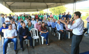 Bruno Araújo vistoria áreas de construção de novas unidades habitacionais do MCMV em Pernambuco. OFoto: Divulgação/ Ministério das Cidades