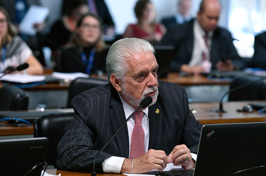 O relator do texto, senador Jaques Wagner (PT-BA), acatou mudanças que já haviam sido aprovadas pela Comissão de Meio Ambiente (CMA). Foto: Edilson Rodrigues/Agência Senado