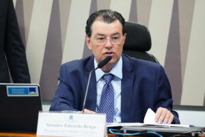 Eduardo Braga disse que um dos maiores pecados dos últimos anos foi ter praticamente extinto o programa Pablo Valadares_Câmara dos Deputados